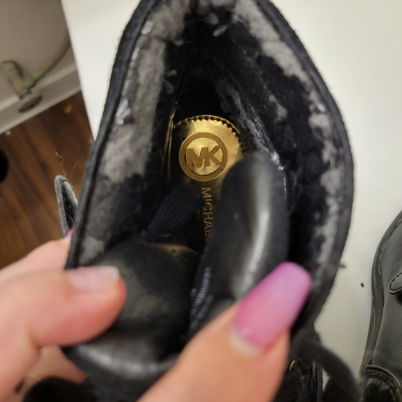 Michael kors heeled boots - Picture 5 of 5